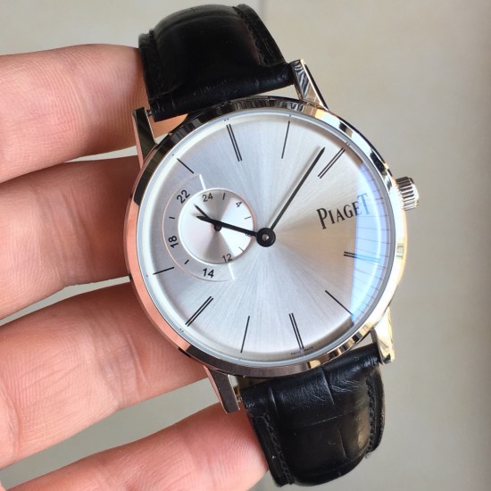 Piaget 伯爵Altiplano 原版字面复刻版 系列多功能机械全自动腕表。以传统美学概念打造的机械腕表,纯洁简约古典优雅,精致的巴顿指针,优雅的双层立体面盘,5位小秒和10位24小时刻度以及独有12点位日历窗,42mm腕表。透视底盖! Piaget 伯爵Altiplano 原版字面复刻版 系列多功能机械全自动腕表。以传统美学概念打造的机械腕表,纯洁简约古典优雅,精致的巴顿指针,优雅的双层立体面盘,5位小秒和10位24小时刻度以及独有12点位日历窗,42mm腕表。透视底盖!