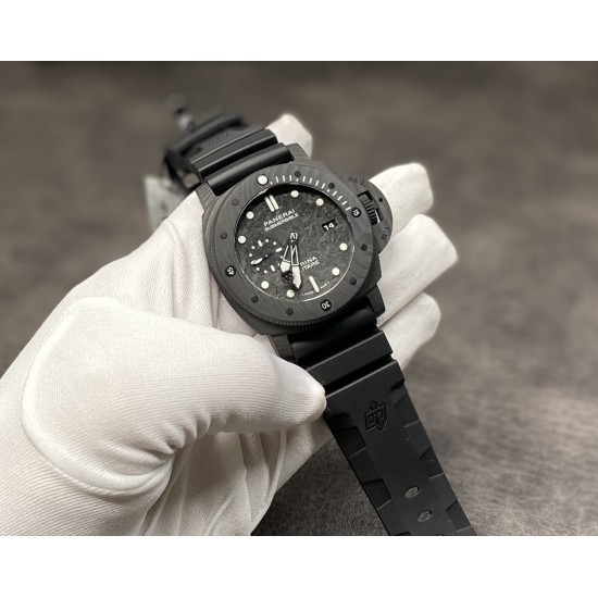 PANERAI沛纳海SUBMERSIBLE系列自动机械潜水腕表 PAM00979 PAM979 VS979 979 CARBOTECH碳纤维表壳 潜水倒计时表圈 蓝宝石镜面 保险护桥表冠 描绘有意大利海军蛙人突击队员的图像钛合金PVD黑底盖 碳纤维表盘 超强双色夜光 分针和表圈夜光点蓝色夜光用于潜水氧气倒计时 P.9010机芯 时针快调 可逆调日历 潜水伸缩橡胶表带 钛合金PVD黑针扣 直径47mm VS厂出品,出货实拍 PANERAI沛纳海SUBMERSIBLE系列自动机械潜水腕表 PAM00979 PAM979 VS979 979 CARBOTECH碳纤维表壳 潜水倒计时表圈 蓝宝石镜面 保险护桥表冠 描绘有意大利海军蛙人突击队员的图像钛合金PVD黑底盖 碳纤维表盘 超强双色夜光 分针和表圈夜光点蓝色夜光用于潜水氧气倒计时 P.9010机芯 时针快调 可逆调日历 潜水伸缩橡胶表带 钛合金PVD黑针扣 直径47mm VS厂出品,出货实拍