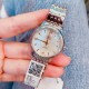 专柜同步发售欧米茄(OMEGA) 【精湛品质-女神专属】-女士精品腕表 碟飞典雅系列 原版复刻1:1,表款堪称是系列中最迷人的表款之一,尽显优雅气质与低调奢华,顶端表壳以316精钢打造,搭载日本进口西铁城机械 零返修 来自进口316钢表带 历经多道工序,防汗水,耐腐蚀 表盘-蓝宝石高清镜面 壳身整体超强立体感 精雕细琢,卓绝技艺 品质保证 尺寸:32mm厚11mm 时尚百搭,精致华贵呈现自然魅力 专柜同步发售欧米茄(OMEGA) 【精湛品质-女神专属】-女士精品腕表 碟飞典雅系列 原版复刻1:1,表款堪称是系列中最迷人的表款之一,尽显优雅气质与低调奢华,顶端表壳以316精钢打造,搭载日本进口西铁城机械 零返修 来自进口316钢表带 历经多道工序,防汗水,耐腐蚀 表盘-蓝宝石高清镜面 壳身整体超强立体感 精雕细琢,卓绝技艺 品质保证 尺寸:32mm厚11mm 时尚百搭,精致华贵呈现自然魅力