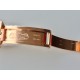 【APEX出品】劳力士YACHT-MASTER"116655"(YM金游艇)系列,40mm直径,表壳四个耳底钢印和正品一模一样表针的中轴相当出色,就连中轴处的铆钉都做得很乱真,搭配2824自动机械机芯,走时精准。镜面抛光双凹曲线面蓝宝石镜面,纯水刀切割,原版对应打磨拉丝处理,圈口一体成型(非蚀刻)铂金电镀刻度色泽均匀永不褪色,冰蓝色超亮夜光,圈口夜光珠镜面为双卜蓝宝石玻璃。原装表扣,扣内侧抛光腐蚀工艺钢印!APEX之作,致敬原版,挑战更好! 【APEX出品】劳力士YACHT-MASTER"116655"(YM金游艇)系列,40mm直径,表壳四个耳底钢印和正品一模一样表针的中轴相当出色,就连中轴处的铆钉都做得很乱真,搭配2824自动机械机芯,走时精准。镜面抛光双凹曲线面蓝宝石镜面,纯水刀切割,原版对应打磨拉丝处理,圈口一体成型(非蚀刻)铂金电镀刻度色泽均匀永不褪色,冰蓝色超亮夜光,圈口夜光珠镜面为双卜蓝宝石玻璃。原装表扣,扣内侧抛光腐蚀工艺钢印!APEX之作,致敬原版,挑战更好!