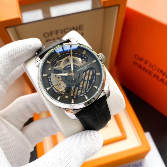 江诗丹顿-Vacheron Constantin ‼️精品男士腕表,劲爆镂空设计,技艺精湛,独具匠心,尊贵大气,绅士风范。采用全自动机械机芯,顶级316精钢表壳表带,矿物质超强镜面,尺寸43-13 江诗丹顿-Vacheron Constantin ‼️精品男士腕表,劲爆镂空设计,技艺精湛,独具匠心,尊贵大气,绅士风范。采用全自动机械机芯,顶级316精钢表壳表带,矿物质超强镜面,尺寸43-13