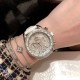 ★实拍 欧米茄-OMEGA 六针超霸系列多功能石英 女士腕表 表盘內设有横向椭圆形小表盘,6点钟位置设有垂直椭圆日历窗口。时针、分针及小秒盘的秒针均经过镀铑处理,( Omega)超霸系列以其标志性的外观设计以及精准走时的机芯品质深受消费者的喜爱。超霸系列的配色款式很多,提供给了消费者很多的选择 ★实拍 欧米茄-OMEGA 六针超霸系列多功能石英 女士腕表 表盘內设有横向椭圆形小表盘,6点钟位置设有垂直椭圆日历窗口。时针、分针及小秒盘的秒针均经过镀铑处理,( Omega)超霸系列以其标志性的外观设计以及精准走时的机芯品质深受消费者的喜爱。超霸系列的配色款式很多,提供给了消费者很多的选择
