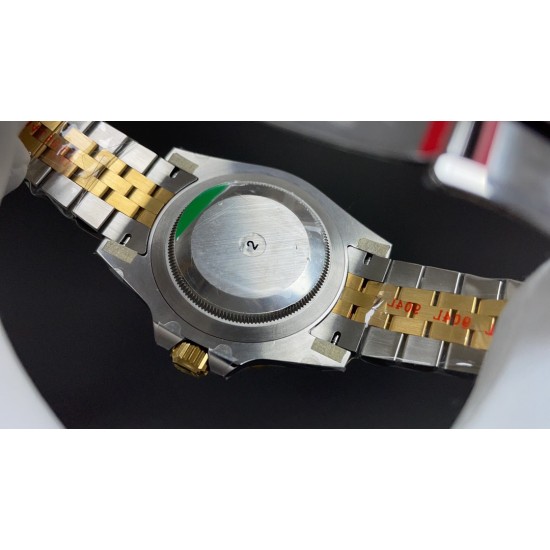 今日推荐劳力士 格林尼治 皮蛋圈 40mm 3285机 顶级品质 出货实拍✈️‏‍   ﻿ ﻿
