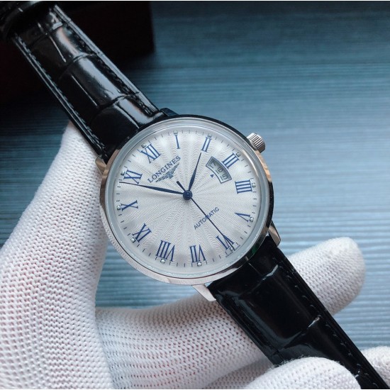 2019年度最新款 浪琴Longines  S8 全面出货！成功商务人士必备 锅盖型复古玻璃  压弯字面 百分之百超强防水  [咖啡][咖啡]品牌：浪琴 Longines 类型：[酷]男士腕表表壳：316精钢（做工优质）表带：进口小牛皮/简约针扣机芯：进口8215全自动机械机芯（走时稳定）玻璃：高级强化镀膜镜面尺寸：直径41mm，厚度12mm 三杰精致推荐男士机械腕表 SJ为你精心挑选超真实实物图拍摄