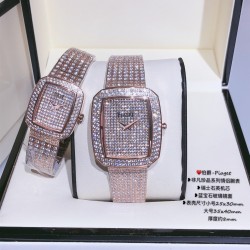 实拍 伯爵-Piaget 非凡珍品系列情侣腕表 瑞士石英机芯 蓝宝石玻璃镜面 表壳尺寸小号25x30mm 大号35x40mm厚度约8mm
