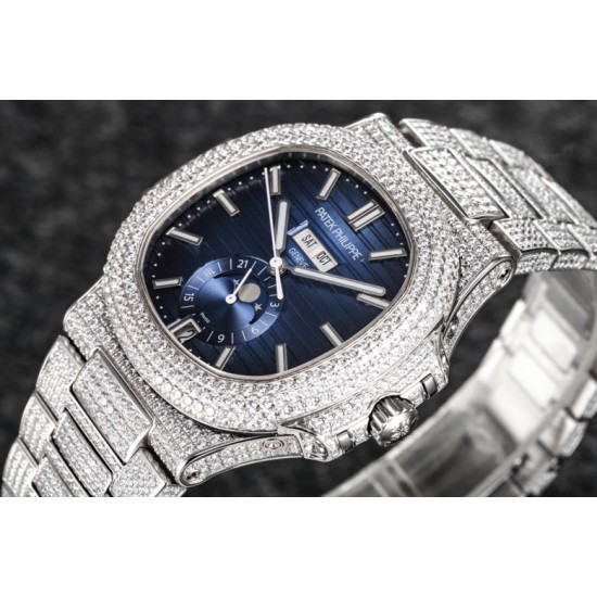 R8 2021年度新品发布, Patek Philippe 百达翡丽运动优雅满天星系列5726/1A-014腕表(鹦鹉螺) 316L精钢镶钻表链表壳,将璀璨的钻石镶嵌入腕间时计,勾人心魂,给阳刚硬朗的运动风格增加了璀璨夺目的光芒,指针、时标刻度覆超强夜光在黑夜为您指引方向,表盘镶嵌施华洛世奇美钻,附月相、日期显示为你呈现满天繁星,搭载定制324 S QA LU 24H/303自动机械(背透机芯),为您的时间保驾护航,尺寸:40.5毫米。 R8 2021年度新品发布, Patek Philippe 百达翡丽运动优雅满天星系列5726/1A-014腕表(鹦鹉螺) 316L精钢镶钻表链表壳,将璀璨的钻石镶嵌入腕间时计,勾人心魂,给阳刚硬朗的运动风格增加了璀璨夺目的光芒,指针、时标刻度覆超强夜光在黑夜为您指引方向,表盘镶嵌施华洛世奇美钻,附月相、日期显示为你呈现满天繁星,搭载定制324 S QA LU 24H/303自动机械(背透机芯),为您的时间保驾护航,尺寸:40.5毫米。