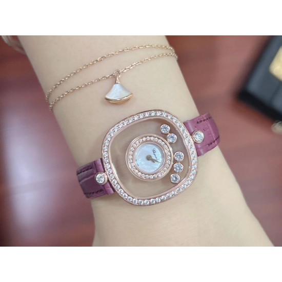 品牌：Chopard-萧邦最新款方形Happy Diamonds❤️瑞士原厂石英机芯 五颗快乐钻石在表盘自由流动  电镀18k金好货不等人哦～[机智]