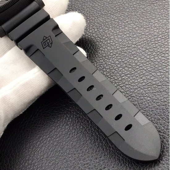 VS新品预售:2019日内瓦沛纳海新款:PAM979—PAM616的弟弟:全新碳纤维表盘。预售期间下单,额外获赠2019年沛纳海官方定制布带。数量不多,仅限首批客户。 VS新品预售:2019日内瓦沛纳海新款:PAM979—PAM616的弟弟:全新碳纤维表盘。预售期间下单,额外获赠2019年沛纳海官方定制布带。数量不多,仅限首批客户。