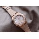★实拍 Vacheron Constantin江诗丹顿纵横四海系列OVERSEAS女款小号型2300v/2305v【表壳】表径3610.8mm 同步原装 质感细腻大方 蓝宝石镜面【字面】表盘经旭日纹缎面拉丝工艺处理 深邃优雅 18k金时标均带白色夜光涂层【机芯】CITIZEN8系列改Cal.5300机芯(机芯稳定零返修 )后原装18k纳米镀金质摆陀【表带扣】半马其他十字三片折叠式表扣 进口牛皮表带越欣赏 越懂欣赏 ★实拍 Vacheron Constantin江诗丹顿纵横四海系列OVERSEAS女款小号型2300v/2305v【表壳】表径3610.8mm 同步原装 质感细腻大方 蓝宝石镜面【字面】表盘经旭日纹缎面拉丝工艺处理 深邃优雅 18k金时标均带白色夜光涂层【机芯】CITIZEN8系列改Cal.5300机芯(机芯稳定零返修 )后原装18k纳米镀金质摆陀【表带扣】半马其他十字三片折叠式表扣 进口牛皮表带越欣赏 越懂欣赏