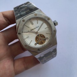 品牌：爱彼（K8出品）系列：皇家橡树   款式：男士机械腕表机芯型号：顶级进口全自动机械表径：42毫米表壳材质：316鑫精钢 表镜材质：进口蓝宝石玻璃