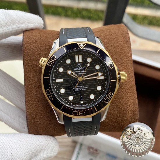 Ω OMEGA 欧米茄 SEAMASTER 新品海马系列 新款 300米300m 同轴至臻 直径42毫米42mm 潜水表。316L精钢 原装壳套（大厂壳套) 原版字面立体时丁超强夜光 原装表扣 搭载8800可透视全自动机械机芯。爆款热销中[强]请认准独家细节品质