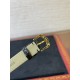 鳄鱼皮新品发布 奢华版满天星镶钻表盘卡地亚小旋风must de小金表vintage中古断货王，性价比高闭眼入。神仙颜值美绝trinity，小孩子才做选择，成年人都是all in![色]表径24mm，超薄厚度5.8mm，搭载瑞士石英机芯，罗马刻度奶油盘，简洁大两针，后镶天然美钻搭配鳄鱼皮表带更奢华超级闪。可仙可盐可甜，精致优雅上手绝美。时尚是一个经典的轮回～说不定今年的复古风，你就是走得最驾轻就熟的一个。推荐指数：⭐⭐⭐⭐⭐