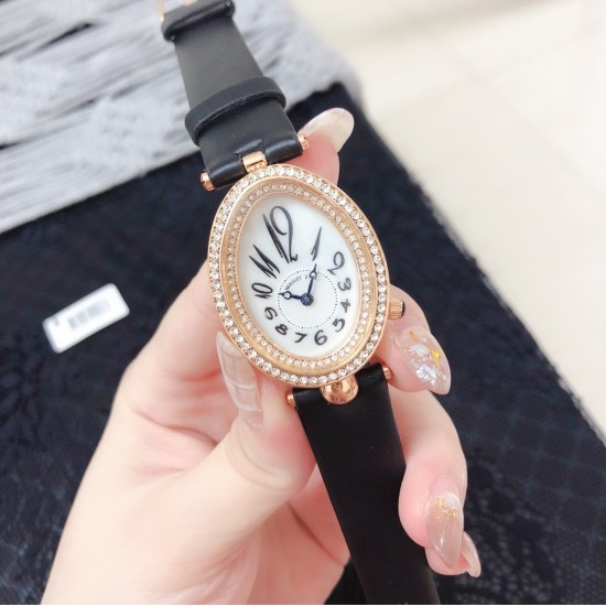 2019新款Breguet-宝玑那不勒斯皇后系列! 史上最强最美 绝对值得拥有的一款 拱桥弧形、表盘用天然白色珍珠母贝 阿拉伯数字时符 经典的蓝钢宝玑指针,完美复刻 那不勒斯皇后款 绝对的女神气质名媛款 最重要的是百搭得来不失少女心 必入款❗带上一秒变女神,各种派对,晚会,聚会,约会,发布会,让你BlingBling 2019新款Breguet-宝玑那不勒斯皇后系列! 史上最强最美 绝对值得拥有的一款 拱桥弧形、表盘用天然白色珍珠母贝 阿拉伯数字时符 经典的蓝钢宝玑指针,完美复刻 那不勒斯皇后款 绝对的女神气质名媛款 最重要的是百搭得来不失少女心 必入款❗带上一秒变女神,各种派对,晚会,聚会,约会,发布会,让你BlingBling
