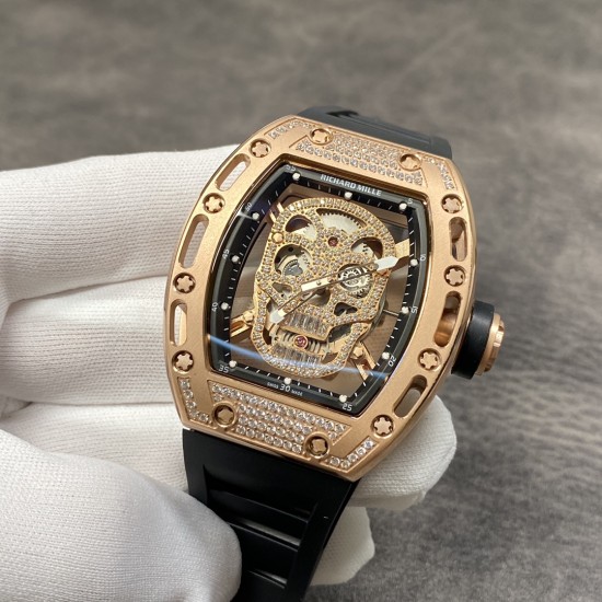 Richard Mille 理查德米勒系列,亲民版!一比一复刻 !全镂空骷髅头 腕表 简约无钻款 酒桶型镂空表盘 橡胶黑色表带 加了碳素!防水效果杠杠的!出货实拍 Richard Mille 理查德米勒系列,亲民版!一比一复刻 !全镂空骷髅头 腕表 简约无钻款 酒桶型镂空表盘 橡胶黑色表带 加了碳素!防水效果杠杠的!出货实拍