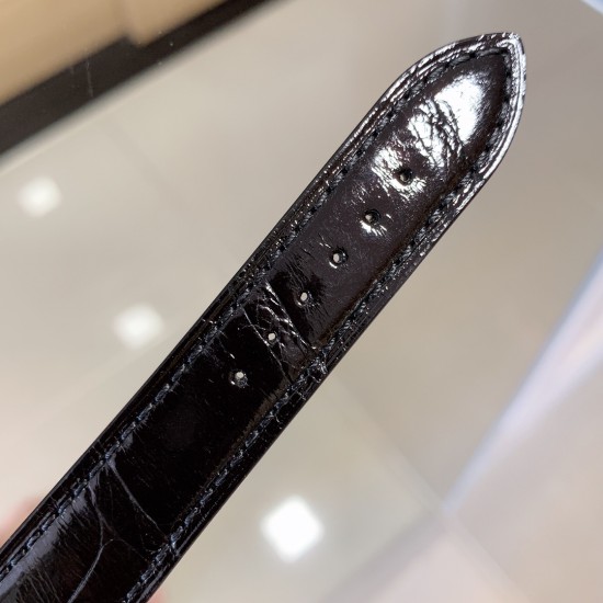 实拍 最新配色 特别款 最强副本萧邦CHOPARD快乐钻系列(原版开模)「中号36mm 」历时一年多研发终于面世,在蓝气球已经是女士标配的时代 萧邦快乐钻系列女表脱颖而出,成为时尚界追捧的一股潮流!此款不但能凸显出钻石的高贵而且更是「女神」最渴望拥有腕表之一 轻松出席各种场合不会出现「同款尴尬」【表带】标配美洲鳄鱼皮 【机芯】采用TOP级海鸥2892机芯,每颗机芯都经制表师的精调细选,确保带来稳定可靠的精准走时。绝世精品!图为36尺寸 实拍 最新配色 特别款 最强副本萧邦CHOPARD快乐钻系列(原版开模)「中号36mm 」历时一年多研发终于面世,在蓝气球已经是女士标配的时代 萧邦快乐钻系列女表脱颖而出,成为时尚界追捧的一股潮流!此款不但能凸显出钻石的高贵而且更是「女神」最渴望拥有腕表之一 轻松出席各种场合不会出现「同款尴尬」【表带】标配美洲鳄鱼皮 【机芯】采用TOP级海鸥2892机芯,每颗机芯都经制表师的精调细选,确保带来稳定可靠的精准走时。绝世精品!图为36尺寸