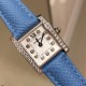 实拍卡地亚-CARTIER2020最新卡地亚法国坦克Cartier Tank Franaise系列,一款百搭性价比又高的手表 搭配全新专柜欧版风格定制的原厂表带,进口瑞士石英机芯。八角形表冠,镶嵌一颗凸圆形合成尖晶石,剑形蓝钢指针,蓝宝石水晶镜面,采用与原装一致的实心内罩,尺寸:25 x 20mm。佩戴舒适柔软服帖,上手显得高贵又典雅,很气质很女人独家货源 实拍卡地亚-CARTIER2020最新卡地亚法国坦克Cartier Tank Franaise系列,一款百搭性价比又高的手表 搭配全新专柜欧版风格定制的原厂表带,进口瑞士石英机芯。八角形表冠,镶嵌一颗凸圆形合成尖晶石,剑形蓝钢指针,蓝宝石水晶镜面,采用与原装一致的实心内罩,尺寸:25 x 20mm。佩戴舒适柔软服帖,上手显得高贵又典雅,很气质很女人独家货源