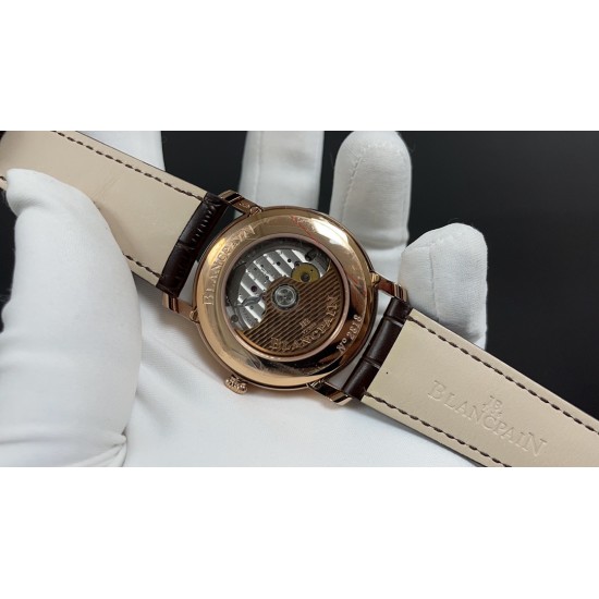 今日推荐宝珀6654 玫瑰金白 40mm  6654.P机 顶级品质 出货实拍✈️