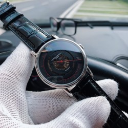 江诗丹顿-Vacheron Constantin Z2 最新镂空升级版用心打造镂空个性自动机械机芯  采用316L精钢表壳、尺寸42X12，矿物质耐磨玻璃！独一无二 独特的款式 设计的非常漂亮 完美 特别的你值得拥有 值得欣赏 机芯每一秒的走动都可以听得见声音，质量是对客户的承诺！用心是对自己的要求！三杰精致推荐男士机械腕表 SJ为你精心挑选超真实实物图拍摄