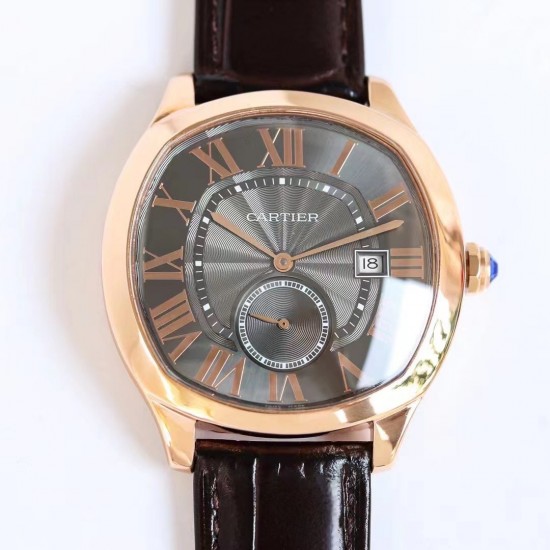 独家购买正品开模!Cartier 卡地亚DRIVE DE CARTIER系列 WGNM0003 尺寸41mm,搭载原装1904PS-MC机械机芯,以卓越造型成就经典,再添阳刚典雅篇章.卓尔不群的枕形线条利落大方,多切面尖晶石表冠,球状形兰宝石防炫镜面、兰宝石透视底! 独家购买正品开模!Cartier 卡地亚DRIVE DE CARTIER系列 WGNM0003 尺寸41mm,搭载原装1904PS-MC机械机芯,以卓越造型成就经典,再添阳刚典雅篇章.卓尔不群的枕形线条利落大方,多切面尖晶石表冠,球状形兰宝石防炫镜面、兰宝石透视底!
