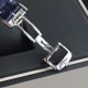 积家 Jaeger-LeCoultre约会系列腕表浪漫登场 简约淑女,尽显浪漫情怀!腕表尺寸34MM/厚度8.9MM,空心太阳,月相功能原版一致!简约干练的外壳打磨精细,确保打磨工艺吻合,质感同步正品。还原正品最美风采!采用9015改积家自产CAL.898A机芯,完美实现原装日历白昼星辰可选/时分秒变换功能,跟足原装复刻!走时稳定,品质保证!和正品完全一致 电光烧蓝指针 阳光下熠熠生辉。意大利小牛皮轻便透气,质感上佳,搭配积家经典折叠表扣。送礼自用完美推荐! 积家 Jaeger-LeCoultre约会系列腕表浪漫登场 简约淑女,尽显浪漫情怀!腕表尺寸34MM/厚度8.9MM,空心太阳,月相功能原版一致!简约干练的外壳打磨精细,确保打磨工艺吻合,质感同步正品。还原正品最美风采!采用9015改积家自产CAL.898A机芯,完美实现原装日历白昼星辰可选/时分秒变换功能,跟足原装复刻!走时稳定,品质保证!和正品完全一致 电光烧蓝指针 阳光下熠熠生辉。意大利小牛皮轻便透气,质感上佳,搭配积家经典折叠表扣。送礼自用完美推荐!