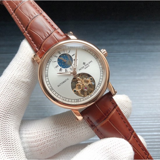 2020年最新 百达菲丽-PATEK PHILIPPE S9多功能飞轮男士机械腕表 精品系列 高端最强品牌 百达菲丽腕表 世界贵族腕表之一 商务男士腕表 机芯:自动机械 材质:316钢壳 牛皮皮带 原版扣子直径42mm厚度12mm 请认准独家品质 三杰精致推荐男士全自动机械机芯 SJ为你精心打造超真实实物图拍摄 2020年最新 百达菲丽-PATEK PHILIPPE S9多功能飞轮男士机械腕表 精品系列 高端最强品牌 百达菲丽腕表 世界贵族腕表之一 商务男士腕表 机芯:自动机械 材质:316钢壳 牛皮皮带 原版扣子直径42mm厚度12mm 请认准独家品质 三杰精致推荐男士全自动机械机芯 SJ为你精心打造超真实实物图拍摄