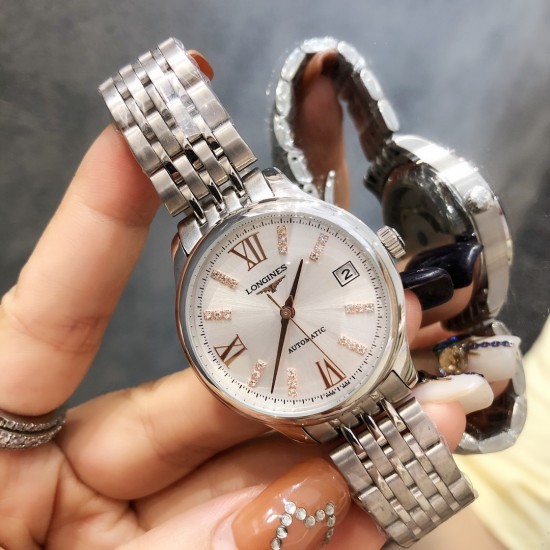 浪琴开创者系列-LONGINES 女士腕表316精钢(做工优质)进口小牛皮/316精钢(两种可选)高制定制全自动机械机芯(走时稳定) 高级强化镀膜镜面 直径35mm,厚度12mm女士腕表 浪琴开创者系列-LONGINES 女士腕表316精钢(做工优质)进口小牛皮/316精钢(两种可选)高制定制全自动机械机芯(走时稳定) 高级强化镀膜镜面 直径35mm,厚度12mm女士腕表