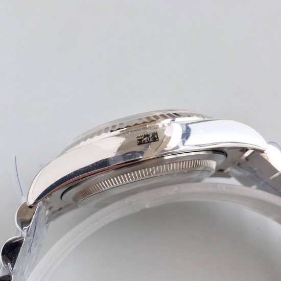 『AR精品』ROLEX DATEJUST劳力士日志型腕表副本的十年精华， 并行代购版DATEJUST，完美修正十年间所有副本的不足和缺陷，搭载3135机并搭配正品代购包装物料，重新定义最高品质的DATEJUST副本，真正的A级副本劳力士DATEJUST[AR出品]36mm尺寸。