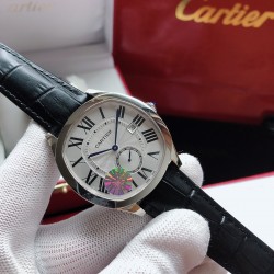 TW台湾匠心出品，大器晚成王者归来！卡地亚 CARTIER T2 CARTIERDRIVE DE CARTIER系列 WGNM0003 尺寸41mm，搭载原装1904PS-MC机械机芯，以卓越造型成就经典，再添阳刚典雅篇章．卓尔不群的枕形线条利落大方，多切面尖晶石表冠，球状形兰宝石防炫镜面、兰宝石透视底．专业成就品质这就是复刻中的正品．三杰精致推荐男士机械腕表 SJ为你精心挑选超真实实物图拍摄