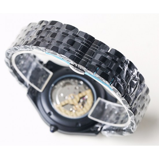 LS精品 江诗丹顿(Vacheron Constantin)赠送原装牛皮表带一条 最酷炫黑简约而典雅的316L精钢壳套搭载最新原装日本进口机械机芯(零返修)简约传承大师系列蓝宝石防刮镜面,原装针扣,塑造顶级完美腕表。绅士所拥有的标准尺寸40mm*1.1mm。高贵雅致及精美细腻的工艺!对完美的不懈追求。 LS精品 江诗丹顿(Vacheron Constantin)赠送原装牛皮表带一条 最酷炫黑简约而典雅的316L精钢壳套搭载最新原装日本进口机械机芯(零返修)简约传承大师系列蓝宝石防刮镜面,原装针扣,塑造顶级完美腕表。绅士所拥有的标准尺寸40mm*1.1mm。高贵雅致及精美细腻的工艺!对完美的不懈追求。