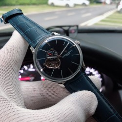 SJ出品 江诗丹顿Vacheron Con stantin  Z9 传承系列精品男士腕表  全自动机械机芯   经典两针半搭载独特镂空  9字位镂空飞轮  进口小牛皮表带  316L精钢表壳  原装针扣  矿物质强化锅盖玻璃镜面  直径41mm 厚12mm 三杰精致推荐男士机械腕表 SJ为你精心挑选超真实实物图