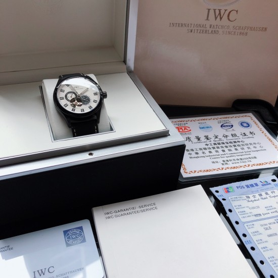 IWC 万国 R21 空军一号内置日本原装82s7机芯 走时稳定 0⃣️返修!蓝宝石防刮镜面 316精钢表壳 进口小牛皮表带。佩戴舒适 大气 机械感十足!尺寸 直径42mm厚11mm. 三杰精致推荐男士机械腕表 SJ为你精心挑选超真实实物图拍摄 IWC 万国 R21 空军一号内置日本原装82s7机芯 走时稳定 0⃣️返修!蓝宝石防刮镜面 316精钢表壳 进口小牛皮表带。佩戴舒适 大气 机械感十足!尺寸 直径42mm厚11mm. 三杰精致推荐男士机械腕表 SJ为你精心挑选超真实实物图拍摄