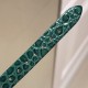 【独家美拍萧邦经邦萧邦HAPPY DIAMONDS系列快乐钻腕表】新增最新绿表盘 蓝宝石玻璃镜面 我们就是自己的神话 原厂瑞士石英机芯 镜面内7颗快乐钻自由转动 活动钻石围绕表盘回旋起舞 制作精巧的表壳玩味透明概念 chopard家标志性的Happy钻石在两片蓝宝石水晶玻璃 形成的空间内自由滑动 充分展现自由和欢快的感觉 表壳顶端与底端各缀有一圈钻石 树叶形指针 较小的同心圆为珍珠母贝质地 呈圆满的球型 两个同心圆环上皆全手工镶有钻石 七颗灵动钻石如悬空漂浮一般 细节见真知 【独家美拍萧邦经邦萧邦HAPPY DIAMONDS系列快乐钻腕表】新增最新绿表盘 蓝宝石玻璃镜面 我们就是自己的神话 原厂瑞士石英机芯 镜面内7颗快乐钻自由转动 活动钻石围绕表盘回旋起舞 制作精巧的表壳玩味透明概念 chopard家标志性的Happy钻石在两片蓝宝石水晶玻璃 形成的空间内自由滑动 充分展现自由和欢快的感觉 表壳顶端与底端各缀有一圈钻石 树叶形指针 较小的同心圆为珍珠母贝质地 呈圆满的球型 两个同心圆环上皆全手工镶有钻石 七颗灵动钻石如悬空漂浮一般 细节见真知