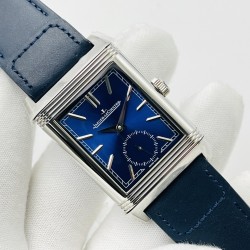 【AN Factory2021墙裂推荐】市场最高版本 积家Reverso Classic Large Duoface Small Second男款翻转系列！1⃣️直径49MMx29MM！2⃣️316L研发精密铸造而成！3⃣️精选854A/2手动上链机芯：双面双时区，正面数字刻度二针半显示，背面简洁大方表盘具有第二地时间显示功能，走时精准！4⃣️表壳线条细腻优雅，可随时变换风格，迎合各种场合，时刻与您相伴着！AN Factory匠心力作 欢迎您的品鉴！