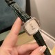 最新劳力士Rolex采用知名经典的设计将它重新呈现,品牌的三方联名创造了一个独特的系列,同时满足了手表和街头爱好者的高要求。尺寸3228mm 进口意大利小牛皮带,腕间流年,诠释你的美,就是如此简单! 最新劳力士Rolex采用知名经典的设计将它重新呈现,品牌的三方联名创造了一个独特的系列,同时满足了手表和街头爱好者的高要求。尺寸3228mm 进口意大利小牛皮带,腕间流年,诠释你的美,就是如此简单!