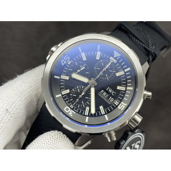 NS Factory 2021最新力作 市场最高品质 狠货来袭!IWC万国海洋计时系列IW376805 腕表(“雅克伊夫库斯托探险之旅”特别版)表径44mmx17mm,搭载7750自动机械计时机芯,3点位日历星期显示,蓝宝石水晶玻璃表镜,表镜经双面防眩处理透光清晰,快拆表带一步到位,富有机械感的齿轮型表冠,可转动圈口,方向同正品。超强双色夜光,即使是在黑夜也能清晰的知道时间,佩戴舒适,值得你拥有! NS Factory 2021最新力作 市场最高品质 狠货来袭!IWC万国海洋计时系列IW376805 腕表(“雅克伊夫库斯托探险之旅”特别版)表径44mmx17mm,搭载7750自动机械计时机芯,3点位日历星期显示,蓝宝石水晶玻璃表镜,表镜经双面防眩处理透光清晰,快拆表带一步到位,富有机械感的齿轮型表冠,可转动圈口,方向同正品。超强双色夜光,即使是在黑夜也能清晰的知道时间,佩戴舒适,值得你拥有!