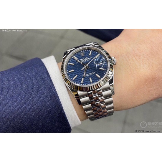 劳力士 ROLEX 日志系列41mm！搭载进口机械机芯，316精钢材质 原装表扣，立体散珠带，百搭商务休闲款式！