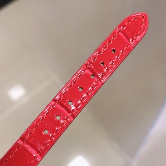 实拍 最新萧邦彩虹钻震撼来袭!萧邦快乐钻一直是女表中的翘楚,对萧邦这个系列的创意一直中毒很深,这款彩虹钻属于萧邦的高级珠宝系列!该腕表尺寸大小恰到好处 佩戴舒适!当时间遇见彩虹 玩转小清新 宝石闪耀着红橙黄绿青蓝紫等斑斓色彩 恰似添上曼妙多姿变化色彩精心挑选玲珑精巧的宝石组合镶嵌在一起 为腕表赋予了奇异光彩!女表彩虹圈 萧邦宝石美 不犹豫 果断入手吧! 实拍 最新萧邦彩虹钻震撼来袭!萧邦快乐钻一直是女表中的翘楚,对萧邦这个系列的创意一直中毒很深,这款彩虹钻属于萧邦的高级珠宝系列!该腕表尺寸大小恰到好处 佩戴舒适!当时间遇见彩虹 玩转小清新 宝石闪耀着红橙黄绿青蓝紫等斑斓色彩 恰似添上曼妙多姿变化色彩精心挑选玲珑精巧的宝石组合镶嵌在一起 为腕表赋予了奇异光彩!女表彩虹圈 萧邦宝石美 不犹豫 果断入手吧!