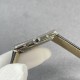 卡地亚坦克TANK MUST de Cartier全系列(中号33.7*25.5mm,小号29.5*22mm)所有配件均可以和原装通用!在这里特别是表冠制作,标志性的表冠周身“面包型”凸点饰珠,立体清晰,便于抓紧调节,。“子弹头”型的表冠顶部晶石,独家采用巴西原矿石,经老友宝石厂经年研发的一体成型+磨光复合机加工,费时费工费料,成本极高!有效的保证了每颗产品外观与正品一致!蓝宝石玻璃镜面,从侧面来看是有折射的,有放大的效果!f1厂倾情出品! 卡地亚坦克TANK MUST de Cartier全系列(中号33.7*25.5mm,小号29.5*22mm)所有配件均可以和原装通用!在这里特别是表冠制作,标志性的表冠周身“面包型”凸点饰珠,立体清晰,便于抓紧调节,。“子弹头”型的表冠顶部晶石,独家采用巴西原矿石,经老友宝石厂经年研发的一体成型+磨光复合机加工,费时费工费料,成本极高!有效的保证了每颗产品外观与正品一致!蓝宝石玻璃镜面,从侧面来看是有折射的,有放大的效果!f1厂倾情出品!