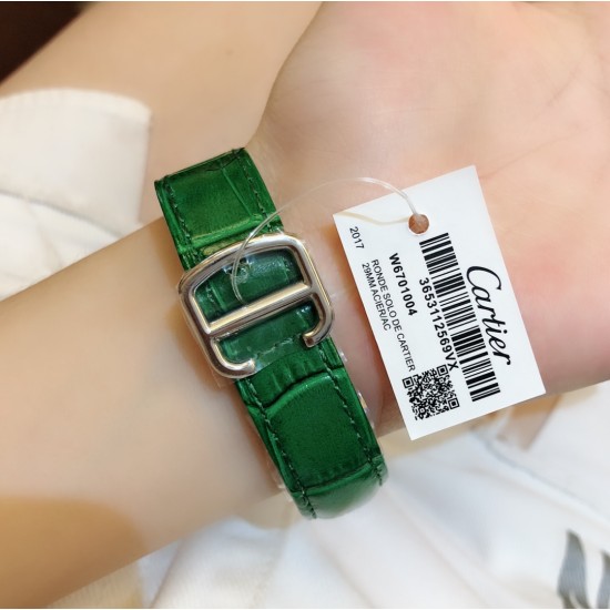卡地亚 CARTIER 蓝气球奢华系列,316L精钢材质,简约又别具品味,摒弃了现代盛行的繁复华丽的修饰,以简约重新诠释唯美,打造独家高品质,采用高级珍珠贝母制作出表盘,优雅精致高贵气质尽显无漏。尺寸36mm*12mm。 卡地亚 CARTIER 蓝气球奢华系列,316L精钢材质,简约又别具品味,摒弃了现代盛行的繁复华丽的修饰,以简约重新诠释唯美,打造独家高品质,采用高级珍珠贝母制作出表盘,优雅精致高贵气质尽显无漏。尺寸36mm*12mm。
