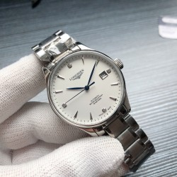 浪琴 LONGINES J21  浪琴百年纪念款 今日推荐 又是一款机芯质量耐用长达10年的原装进口8215机械机芯的好表 意大利进口小牛皮带 原装蝴蝶扣 39mm11mm 进口8215机心 瑞机壳套 原版复刻1比1  高端大气上档次 请认准独家品质