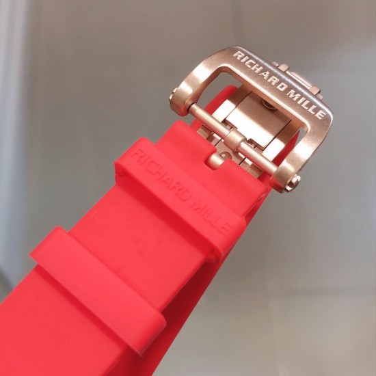 实拍 最新理查珐琅棉花糖理查德米勒 RichardMille 珐琅棉花糖 最新爆款 bon bon系列最稀有的作品!克服传统工艺打破模式!钟表最受尊敬的技术之一。不是所有人的嫁妆,棉花糖运动曲线和颜色,它们是诱人的。有了理查德米勒,实现了把棉花糖戴在你的手腕上!白色陶瓷加上黄粉绿搪瓷表盘,RM-07柔和的颜色创造了一个组合...甜蜜!糖果店的一次旅行,一个让人难以置信的艺术品。你会戴上它吗? 实拍 最新理查珐琅棉花糖理查德米勒 RichardMille 珐琅棉花糖 最新爆款 bon bon系列最稀有的作品!克服传统工艺打破模式!钟表最受尊敬的技术之一。不是所有人的嫁妆,棉花糖运动曲线和颜色,它们是诱人的。有了理查德米勒,实现了把棉花糖戴在你的手腕上!白色陶瓷加上黄粉绿搪瓷表盘,RM-07柔和的颜色创造了一个组合...甜蜜!糖果店的一次旅行,一个让人难以置信的艺术品。你会戴上它吗?