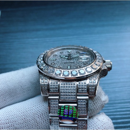 劳力士 ROLEX R40 116610 Submariner白金满钻系列劳力士满钻系列 116610 Submariner 耗时10个月改装满钻石男士款 搭载2813全自动自动机械 精钢镶钻表壳 实心厚重钢带精选进口光彩闪耀钻 超强夜光 尺寸40x13mm 重量155g 精心制作 三杰精致推荐男士机械腕表 SJ为你精心制作超真实实物图拍摄 劳力士 ROLEX R40 116610 Submariner白金满钻系列劳力士满钻系列 116610 Submariner 耗时10个月改装满钻石男士款 搭载2813全自动自动机械 精钢镶钻表壳 实心厚重钢带精选进口光彩闪耀钻 超强夜光 尺寸40x13mm 重量155g 精心制作 三杰精致推荐男士机械腕表 SJ为你精心制作超真实实物图拍摄