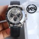 顶级做工KS出品:劳力士 恒动宇宙计时型迪通拿 【尺寸】40MM【表镜】抗刮损蓝水晶玻璃 防反光凸透式放大日历窗【表壳】上链表冠,旋入式三扣锁三重防水系统【机芯】采用7750机芯,高效精准稳定【表带】腕表搭配折叠式表扣,且表扣具有微调装置,可以调到非常的贴合手腕 折叠扣 超强夜光 防水大于100米 顶级做工KS出品:劳力士 恒动宇宙计时型迪通拿 【尺寸】40MM【表镜】抗刮损蓝水晶玻璃 防反光凸透式放大日历窗【表壳】上链表冠,旋入式三扣锁三重防水系统【机芯】采用7750机芯,高效精准稳定【表带】腕表搭配折叠式表扣,且表扣具有微调装置,可以调到非常的贴合手腕 折叠扣 超强夜光 防水大于100米