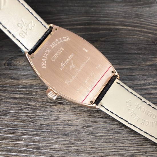 法兰克 穆勒Franck Muller 全新满天星系列⚓️搭载进口日本西铁城机械机芯⚙️意大利双面小牛皮原装针扣酒桶形拱桥状精钢表壳⚫️手工全镶嵌施华洛水晶钻 高贵霸气尺寸43*55mm高尚的艺术 精湛的工艺 一经发布 无不轰动 法兰克 穆勒Franck Muller 全新满天星系列⚓️搭载进口日本西铁城机械机芯⚙️意大利双面小牛皮原装针扣酒桶形拱桥状精钢表壳⚫️手工全镶嵌施华洛水晶钻 高贵霸气尺寸43*55mm高尚的艺术 精湛的工艺 一经发布 无不轰动