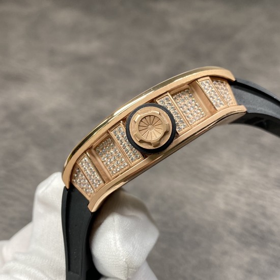 Richard Mille 理查德米勒系列,亲民版!一比一复刻 !全镂空骷髅头 腕表 简约无钻款 酒桶型镂空表盘 橡胶黑色表带 加了碳素!防水效果杠杠的!出货实拍 Richard Mille 理查德米勒系列,亲民版!一比一复刻 !全镂空骷髅头 腕表 简约无钻款 酒桶型镂空表盘 橡胶黑色表带 加了碳素!防水效果杠杠的!出货实拍
