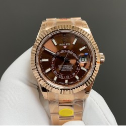 今日推荐劳力士 天行者 玫瑰金咖面 42mm 9002机 顶级品质 出货实拍✈️‏‍   ﻿ ﻿