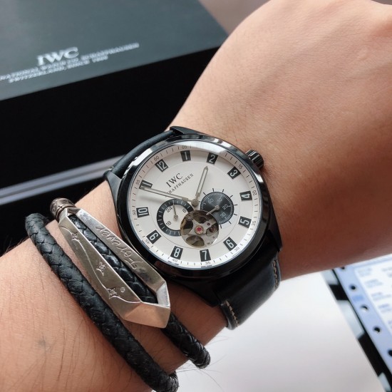 IWC 万国 R21 空军一号内置日本原装82s7机芯 走时稳定 0⃣️返修!蓝宝石防刮镜面 316精钢表壳 进口小牛皮表带。佩戴舒适 大气 机械感十足!尺寸 直径42mm厚11mm. 三杰精致推荐男士机械腕表 SJ为你精心挑选超真实实物图拍摄 IWC 万国 R21 空军一号内置日本原装82s7机芯 走时稳定 0⃣️返修!蓝宝石防刮镜面 316精钢表壳 进口小牛皮表带。佩戴舒适 大气 机械感十足!尺寸 直径42mm厚11mm. 三杰精致推荐男士机械腕表 SJ为你精心挑选超真实实物图拍摄