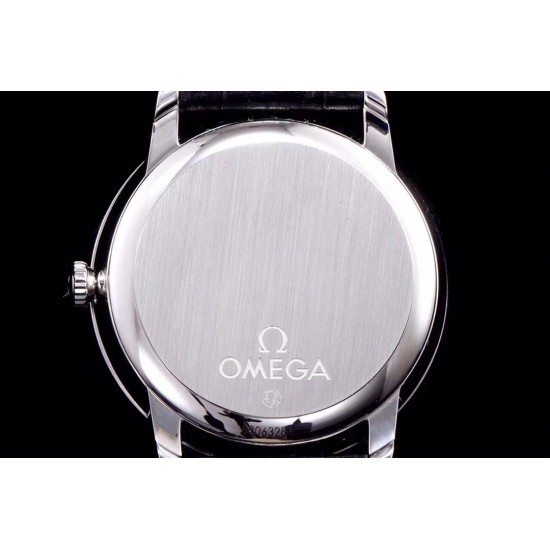 TW 欧米茄 OMEGA 动能蝶飞搭载2824改装与正品Cal.2627一致的六位真动能、9位小秒机芯.直径39.5mm。表壳与表扣为316L精钢打磨.意大利进口牛皮! TW 欧米茄 OMEGA 动能蝶飞搭载2824改装与正品Cal.2627一致的六位真动能、9位小秒机芯.直径39.5mm。表壳与表扣为316L精钢打磨.意大利进口牛皮!