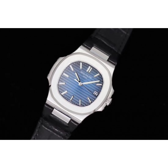 【“薄”大精深 从“芯”出发】全新升级V2版本 PATEK 。PHILPPE——鹦鹉螺5711/1A系列强势回归。1：1全新开模修正三件套壳 厚度仅9mm，修正了以往偏厚的现象，使之佩戴更贴合手腕。搭载全新定制版9015改原装CaI.324 S C洗花机芯。突破了无加夹板的情况下摆轮位置同步正品！定制级的人体工程学表带 修正了表带的铰链部分...[更多]