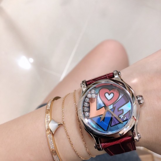 实拍《YF 》新品上市 萧邦 HAPPY DIAMONDS 五彩缤纷系列 278559-3020 。
